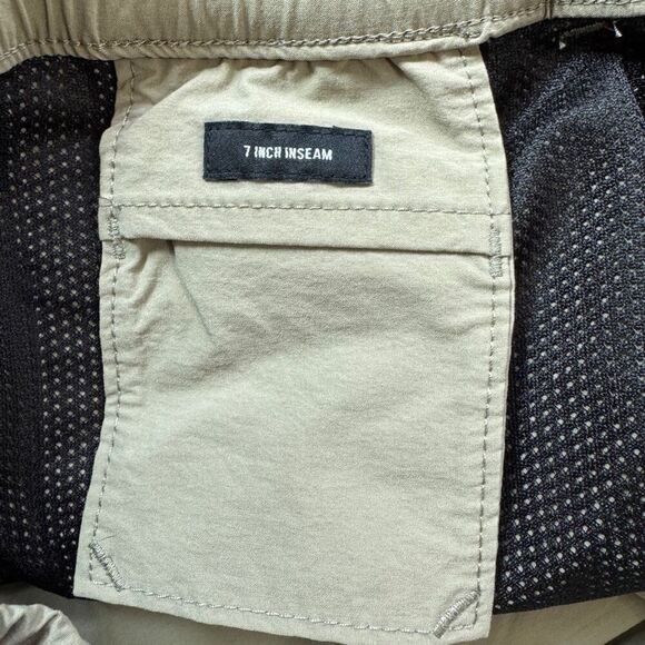 Men's Large Bonobos 7" Rec Short khaki color - Picture 8 of 8